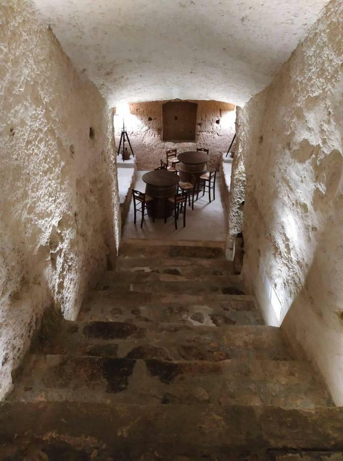 Casa Masiello La Casa Tipica Dei Sassi Di Matera Exterior photo