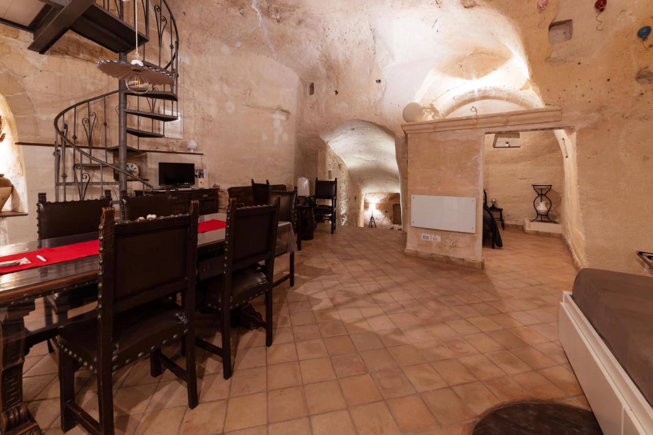 Casa Masiello La Casa Tipica Dei Sassi Di Matera Exterior photo